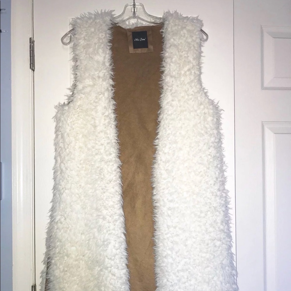 Reversible faux fur vest